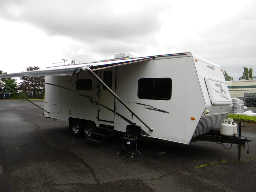 2004 Northwood Arctic Fox, Vancouver, WA US, $13,900.00, Stock Number