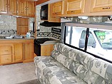 2006 Coachmen Freelander Photo #9